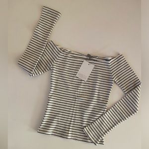 NWT Asos off the shoulder long sleeve top